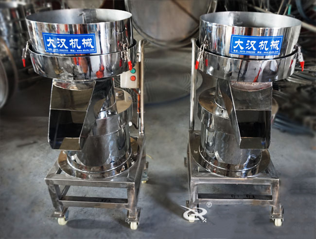 450型過濾篩機實拍：單層過濾篩過濾，多用于液體物料的使用。
